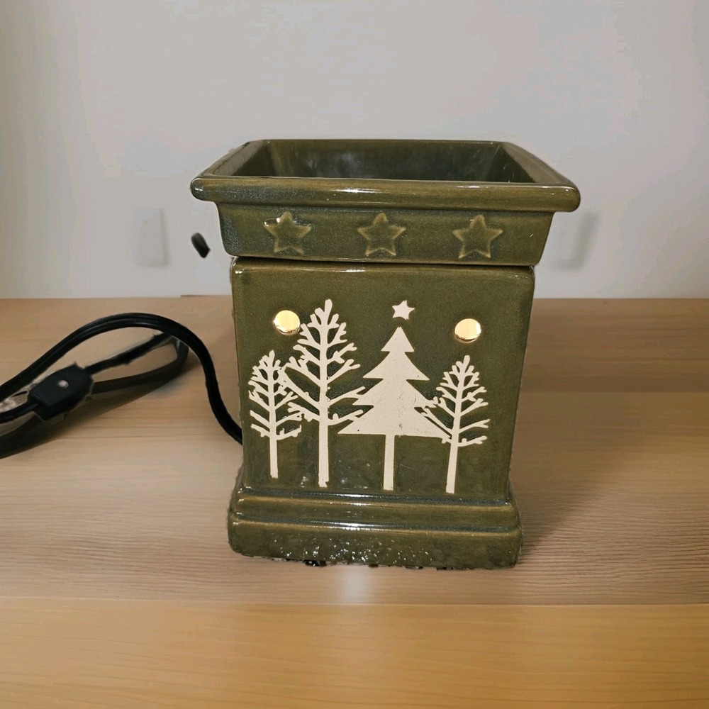 Scentsy Tannenbaum Wax Warmer Christmas Pine Trees Green  Full Size Holiday